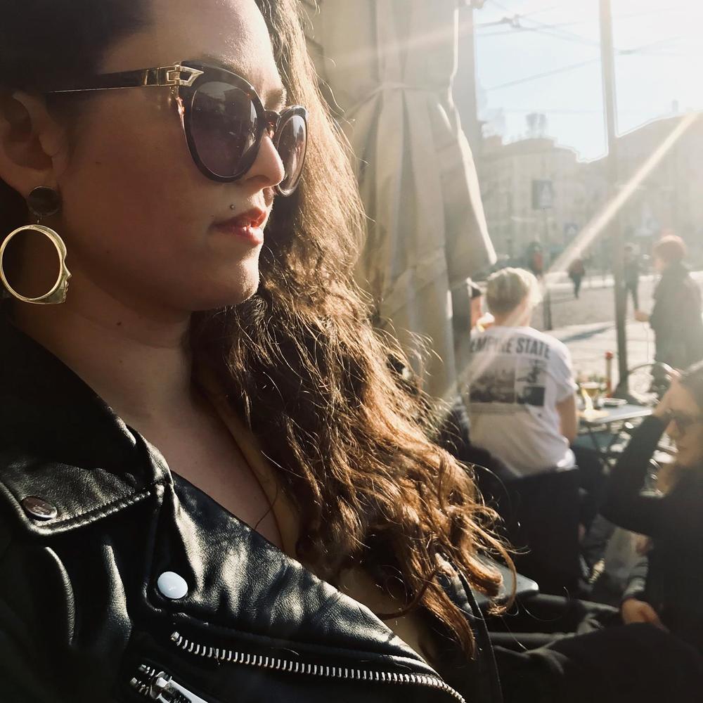 Meet your Posher, Nikol